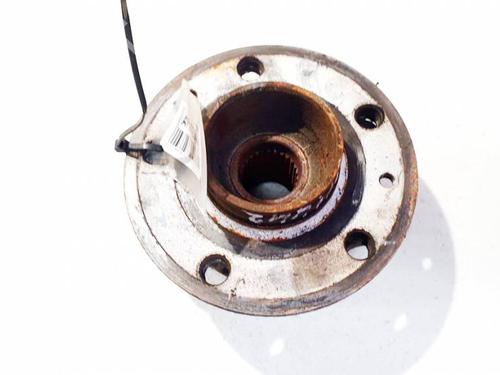 Used Right front steering knuckle Right front steering knuckle RENAULT LAGUNA III (BT0/1) 2.0 dCi (BT07, BT0J, BT14, BT1A, BT1S) (131 hp) 39998213 39998213