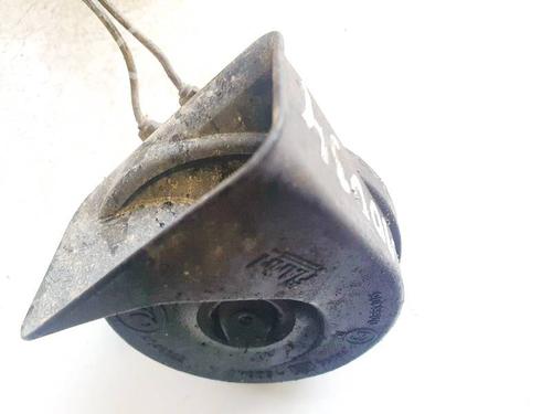 horn-nissan-note-e11-ne11-2005-2006-2007-2008-2009-2010-2011-2012-2013-35091503 main image