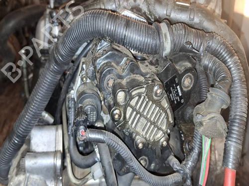 Used Injection pump Injection pump VOLVO V70 II (285) D5 (163 hp) 39906588 39906588