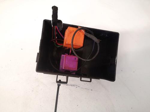 fuse-box-opel-astra-g-hatchback-t98-1998-1999-2000-2001-2002-2003-2004-2005-2006-2007-2008-2009-32888820 main image