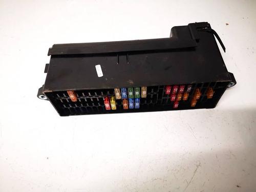 Used Fuse box Fuse box VW GOLF PLUS V (5M1, 521) 1.9 TDI (105 hp) 33861920 33861920