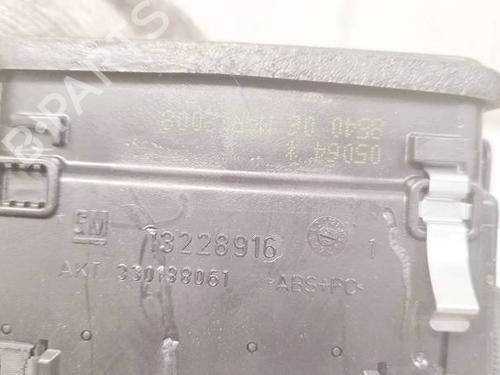 Air vent OPEL ASTRA H (A04) 1.3 CDTI (L48) | BP32546807I21