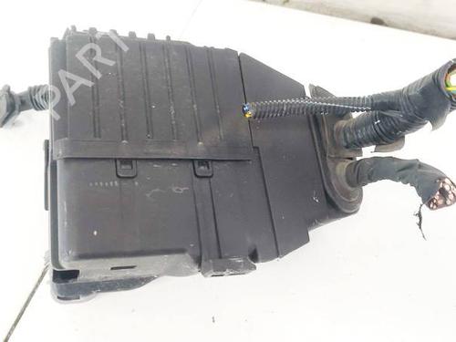 Fuse box VOLVO V60 I (155) 1.6 DRIVe | BP32591679E1 - Image 2