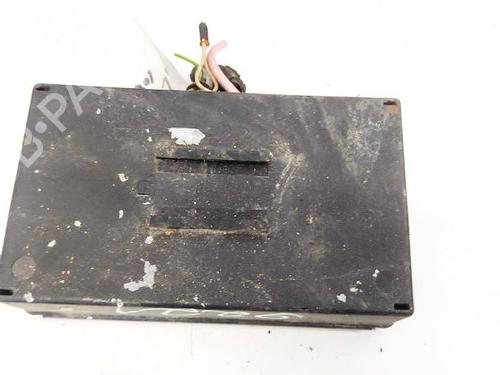 Used Fuse box Fuse box PEUGEOT 407 (6D_) 2.0 HDi 135 (6DRHRH, 6DRHRE, 6DRHRG, 6DRHRJ) (136 hp) 32957455 32957455