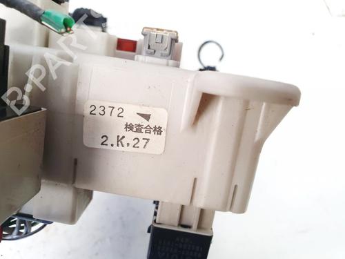 Fuse box TOYOTA RAV 4 II (_A2_) 2.0 D 4WD (CLA20_, CLA21_, CLA20R, CLA21R) | BP32890377E1 - Image 3