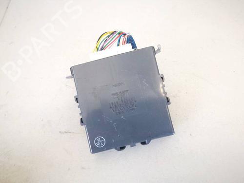 electronic-module-toyota-prius-liftback-_w2_-2003-2004-2005-2006-2007-2008-2009-2010-32948204 main image