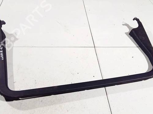 BP32596354O1 main image