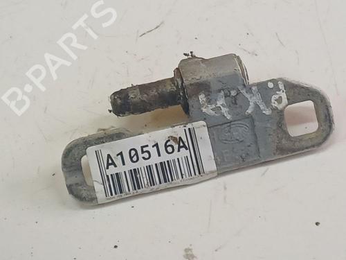 hingedoor-check-strap-volvo-v70-i-875-876-1995-1996-1997-1998-1999-2000-32553002 main image