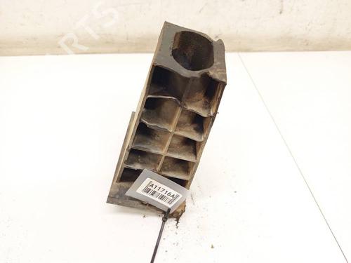 Used Front bumper bracket Front bumper bracket 38631205 38631205