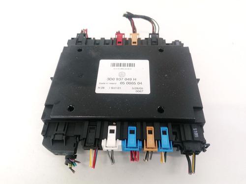 Used Electronic module Electronic module VW PHAETON (3D1, 3D2, 3D3, 3D4, 3D6, 3D7, 3D8, 3D9) 3.2 V6 (241 hp) 35442746 35442746