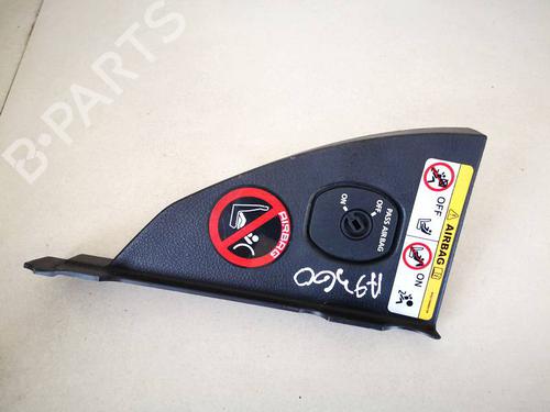 switch-land-rover-freelander-2-l359-2006-2007-2008-2009-2010-2011-2012-2013-2014-2015-32950788 main image