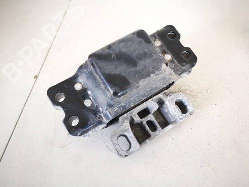 Used Engine mount Engine mount SKODA OCTAVIA II (1Z3) 1.9 TDI (105 hp) 32946184 32946184