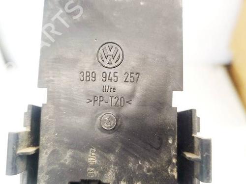 Lamp holder VW PASSAT B5 Variant (3B5) 1.9 TDI | BP34747604L10 - Image 3