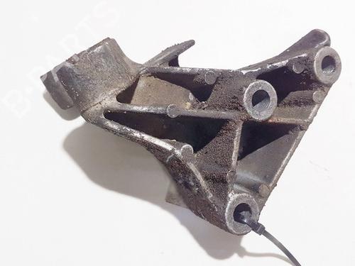 Used Support Support OPEL VECTRA B (J96) 1.6 i 16V (F19) (100 hp) 33529772 33529772