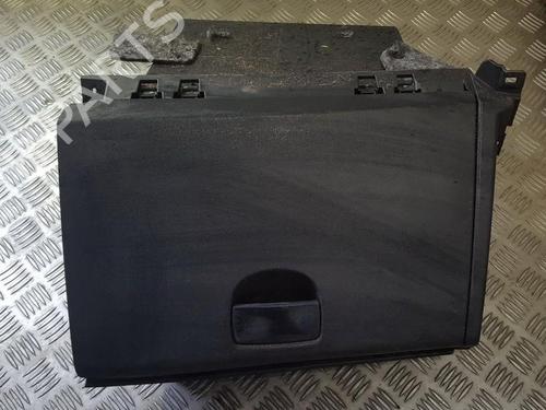 Used Glove box Glove box HYUNDAI i20 I (PB, PBT) 1.2 (86 hp) 35676870 35676870