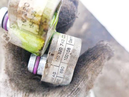 AC pipe VW GOLF PLUS V (5M1, 521) 1.9 TDI | BP32576138M126