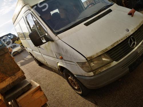 Used Parts MERCEDES-BENZ SPRINTER 2-t Bus (B901, B902) 212 D (902.471, 902.472) (122 hp) 4444536