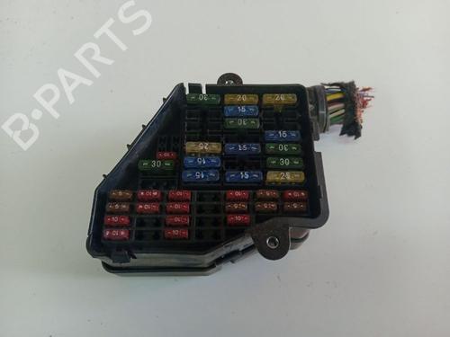 Used Fuse box Fuse box VW PASSAT B5 Variant (3B5) 1.9 TDI (110 hp) 34334267 34334267