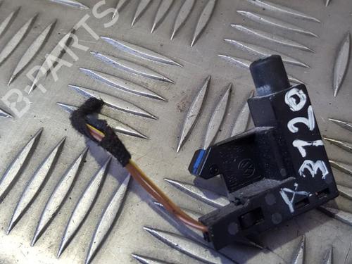 Used Electronic module Electronic module AUDI A3 (8P1) 1.9 TDI (105 hp) 35674639 35674639
