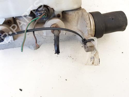 Used Brake master cylinder Brake master cylinder CHRYSLER VOYAGER IV (RG, RS) 2.5 CRD (141 hp) 35506685 35506685