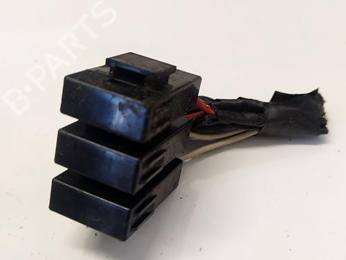 Fuse box DACIA SANDERO II 1.5 dCi | BP38277224E1 - Image 2