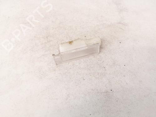 Luz interior Luz interior ALFA ROMEO 147 (937_) 1.9 JTDM 16V (937.AXN1B, 937.BXN1B) (150 hp) 35408536 35408536