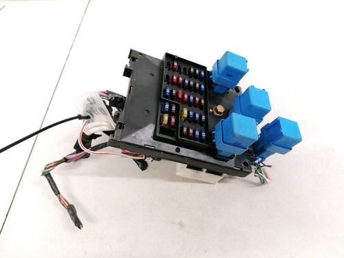 Used Fuse box Fuse box NISSAN PRIMERA (P11) 2.0 TD (90 hp) 33082071 33082071