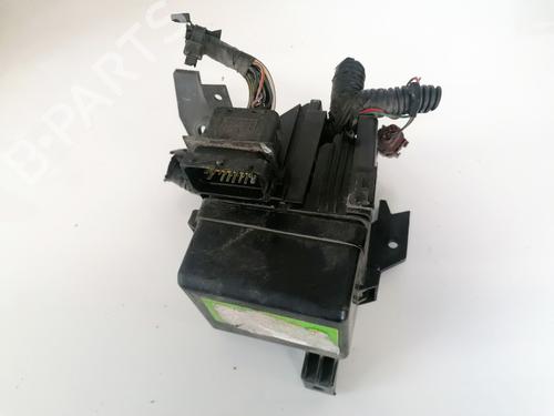 Used Fuse box Fuse box TOYOTA AYGO (_B1_) 1.4 D-4D (WNB10_, WNB10R) (54 hp) 32880934 32880934
