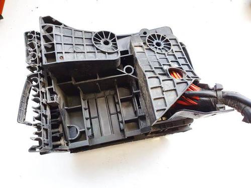 Fuse box SKODA SUPERB II (3T4) 1.8 TSI | BP32572851E1 - Image 3