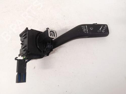 Used Warning switch Warning switch PEUGEOT 407 (6D_) 2.0 (6DRFNB, 6DRFNE) (136 hp) 35451925 35451925