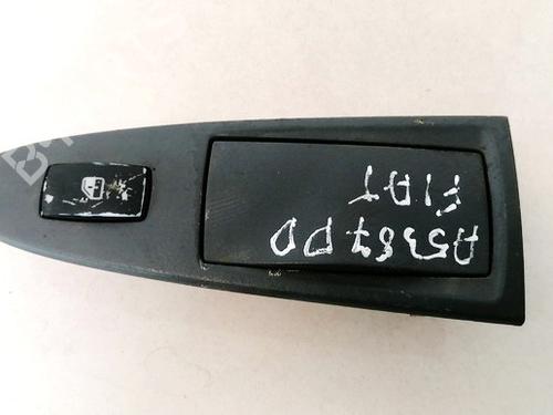 Used Switch Switch FIAT CROMA (194_) 1.9 D Multijet (194AXC1B, 194AXC12) (150 hp) 33070160 33070160