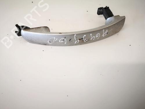rear-left-exterior-door-handle-ford-mondeo-iii-b5y-2000-2001-2002-2003-2004-2005-2006-2007-35496293 main image