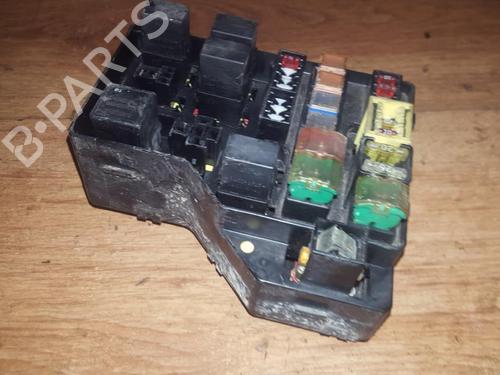 Used Fuse box Fuse box VOLVO V40 Estate (645) 1.9 TD (90 hp) 33531481 33531481