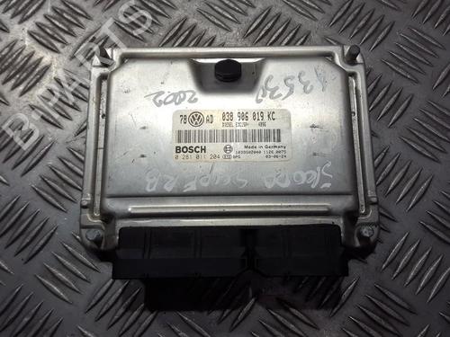 Used Engine control unit (ECU) Engine control unit (ECU) SKODA SUPERB I (3U4) 1.9 TDI (130 hp) 33490519 33490519