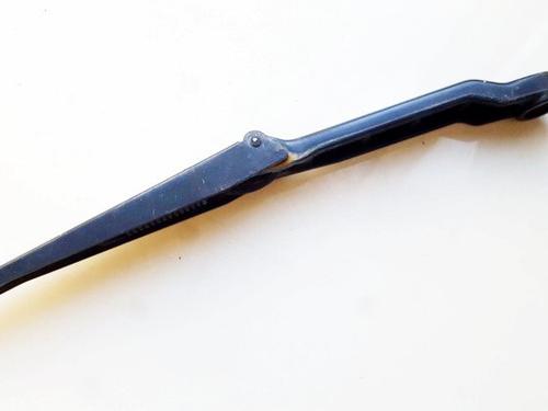 Used Front windshield wiper arm Front windshield wiper arm VW POLO Van Hatchback Van (6N1) 1.7 SDI (60 hp) 33520930 33520930