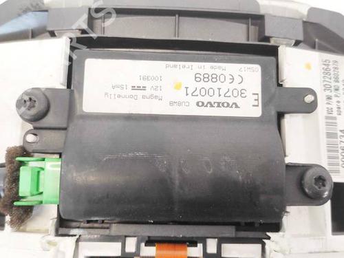 Used Electronic module Electronic module VOLVO V50 (545) 1.6 D (110 hp) 32957584 32957584