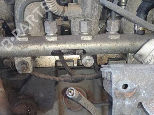 Used Injection rail Injection rail 35222893 35222893