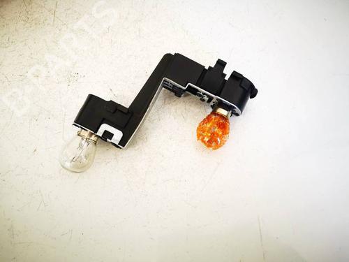 Suporte das lampadas Suporte das lampadas ALFA ROMEO 159 (939_) 1.9 JTDM 8V (939AXE1B) (120 hp) 36547595 36547595