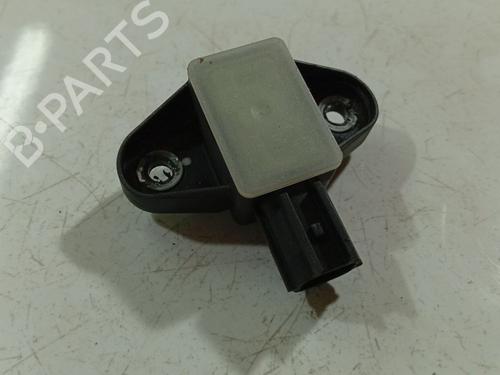 Used Electronic module Electronic module SKODA SUPERB II (3T4) 2.0 TDI (140 hp) 33487755 33487755