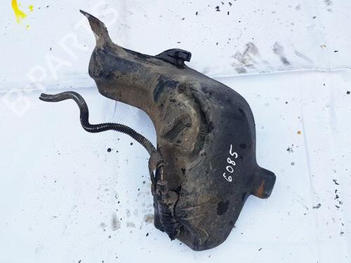 windscreen-washer-tank-peugeot-307-3ac-2000-2001-2002-2003-2004-2005-2006-2007-2008-2009-2010-2011-2012-35637223 main image