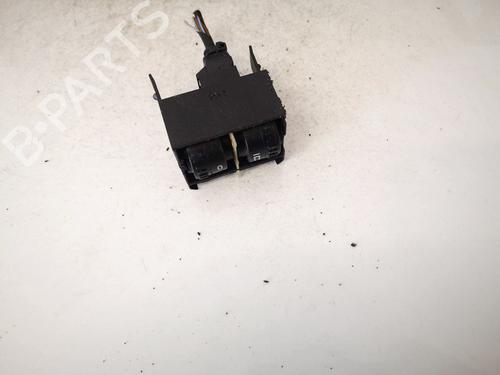 switch-vw-touran-1t1-1t2-2003-2004-2005-2006-2007-2008-2009-2010-2011-35398721 main image