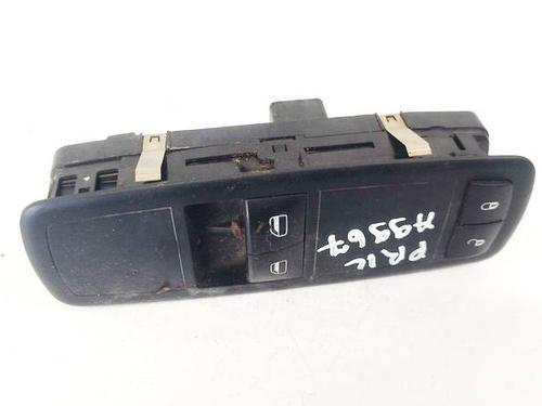 switch-chrysler-grand-voyager-v-rt-2007-32586365 main image