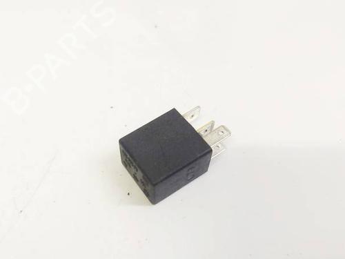 Used Electronic sensor Electronic sensor OPEL VECTRA B (J96) 2.0 DTI 16V (F19) (101 hp) 32606584 32606584