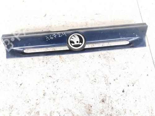 Used Grille Grille SKODA FAVORIT Forman (785) 1.3 (135) (60 hp) 35558785 35558785