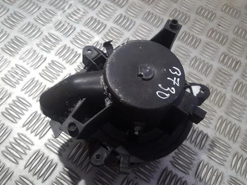Used Heater blower motor Heater blower motor FIAT PUNTO (188_) 1.2 60 (188.030, .050, .130, .150, .230, .250) (60 hp) 35706429 35706429
