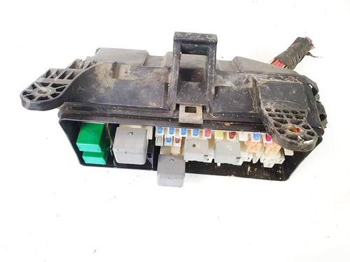fuse-box-toyota-previa-ii-_r3_-2000-2001-2002-2003-2004-2005-2006-32923508 main image