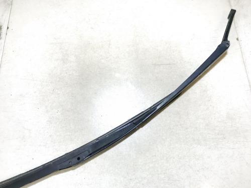 front-windshield-wiper-arm-audi-a6-c5-4b2-4b4-1997-1998-1999-2000-2001-2002-2003-2004-2005-33069152 main image
