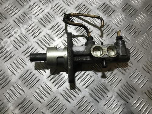 Used Brake master cylinder Brake master cylinder VOLVO V70 I (875, 876) 2.5 TDI (140 hp) 35704177 35704177