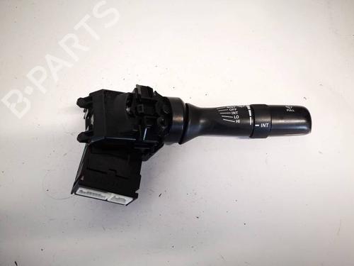 Bouton de warning Bouton de warning LEXUS IS II (_E2_) 220d (ALE20) (177 hp) 34941329 34941329