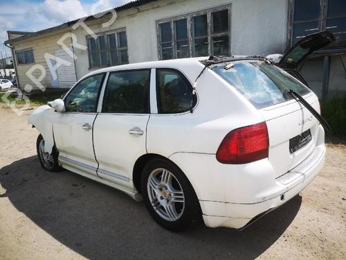 Fuse box PORSCHE CAYENNE (9PA) S 4.5 | BP32573091E1 